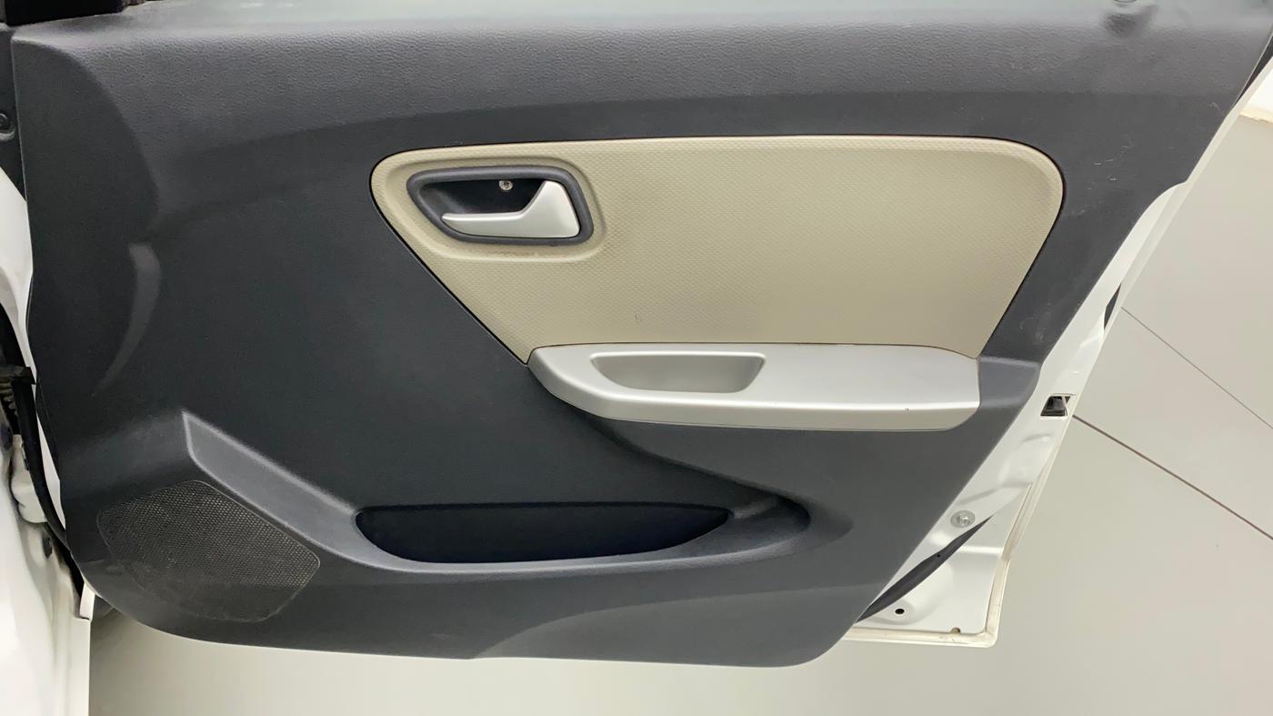2018 Maruti Alto K10 VXI (O), Petrol, Manual, 25,933 km, Driver Side Door Panels Control