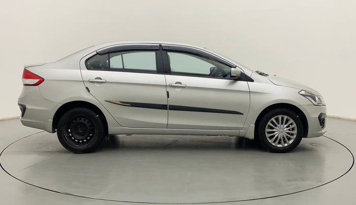 2018 Maruti Ciaz DELTA DIESEL 1.3, Diesel, Manual, 74,648 km, Right Side View