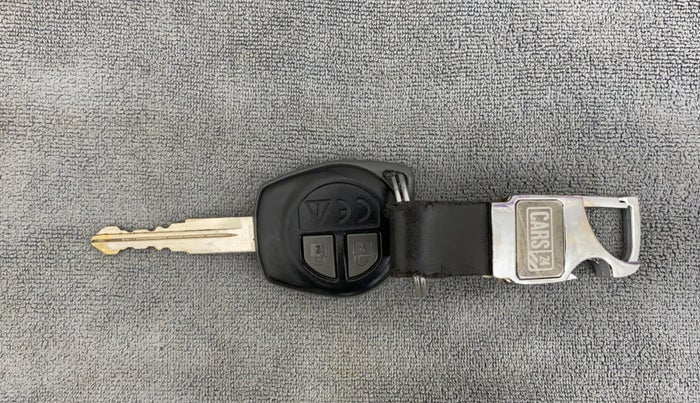 2018 Maruti Ciaz DELTA DIESEL 1.3, Diesel, Manual, 74,648 km, Key Close Up