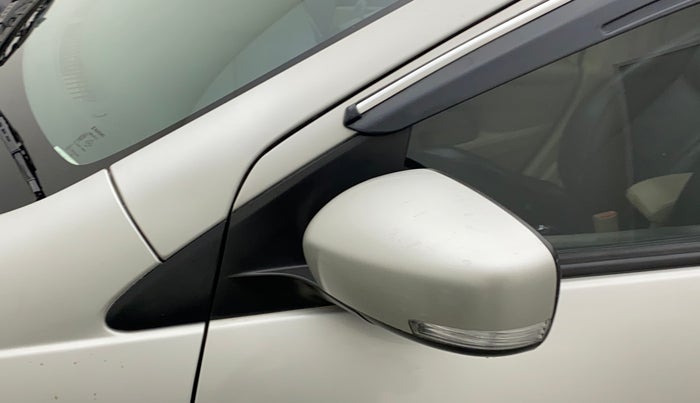 2018 Maruti Ciaz DELTA DIESEL 1.3, Diesel, Manual, 74,648 km, Left rear-view mirror - Slight misalignment