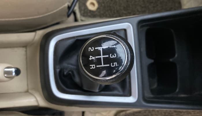 2019 Maruti Dzire VXI, Petrol, Manual, 86,564 km, Gear Lever