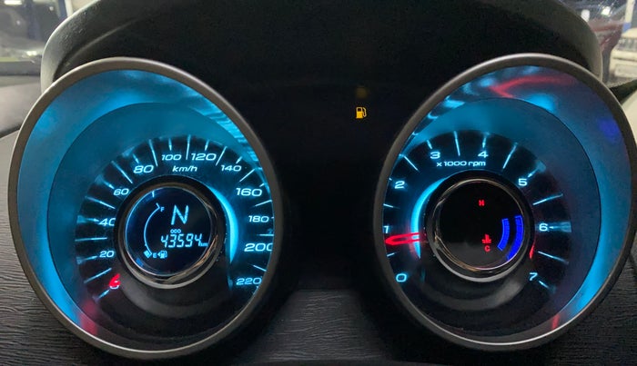 2020 Mahindra XUV500 W7, Diesel, Manual, 43,592 km, Odometer Image