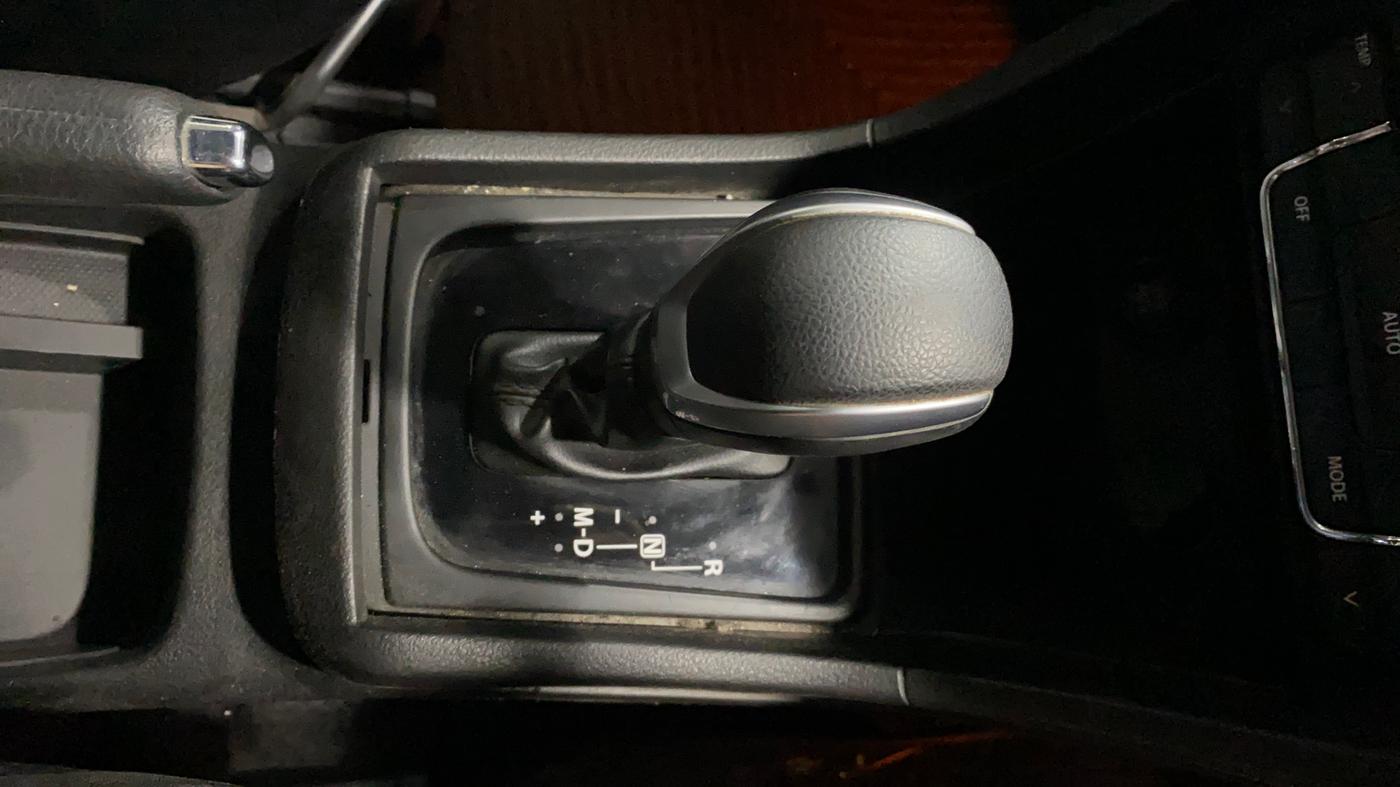 2019 Maruti Vitara Brezza ZDI AMT, Diesel, Automatic, 57,090 km, Gear Lever