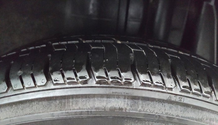 2020 Ford FREESTYLE TITANIUM 1.2 PETROL, Petrol, Manual, 44,732 km, Left Rear Tyre Tread