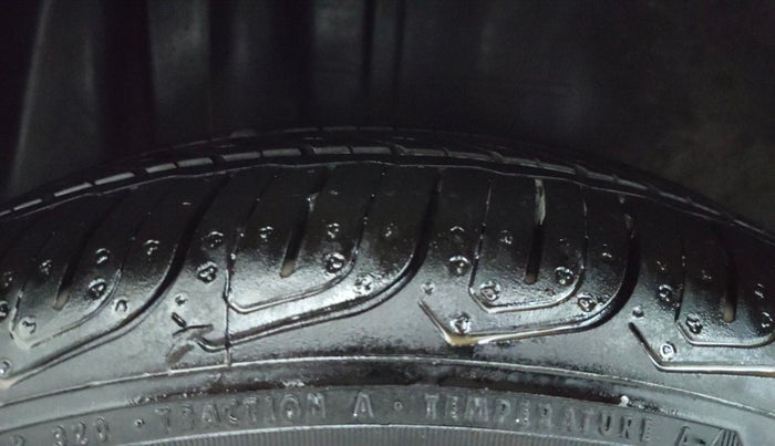 2020 Ford FREESTYLE TITANIUM 1.2 PETROL, Petrol, Manual, 44,732 km, Right Rear Tyre Tread