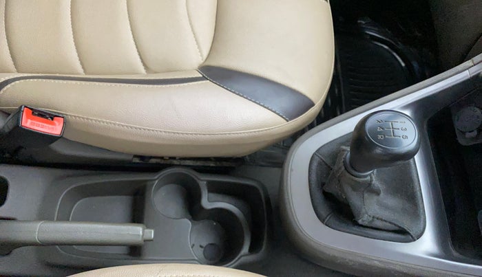 2015 Hyundai i10 SPORTZ 1.1, Petrol, Manual, 43,020 km, Gear Lever