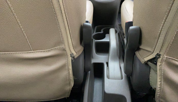 2015 Hyundai i10 SPORTZ 1.1, Petrol, Manual, 43,020 km, Driver Side Adjustment Panel