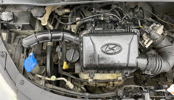 2015 Hyundai i10 SPORTZ 1.1, Petrol, Manual, 43,020 km, Engine View - Right