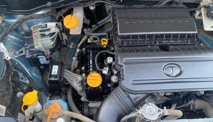 2022 Tata PUNCH ACCOMPLISHED MT, Petrol, Manual, 49,843 km, Engine View - Right