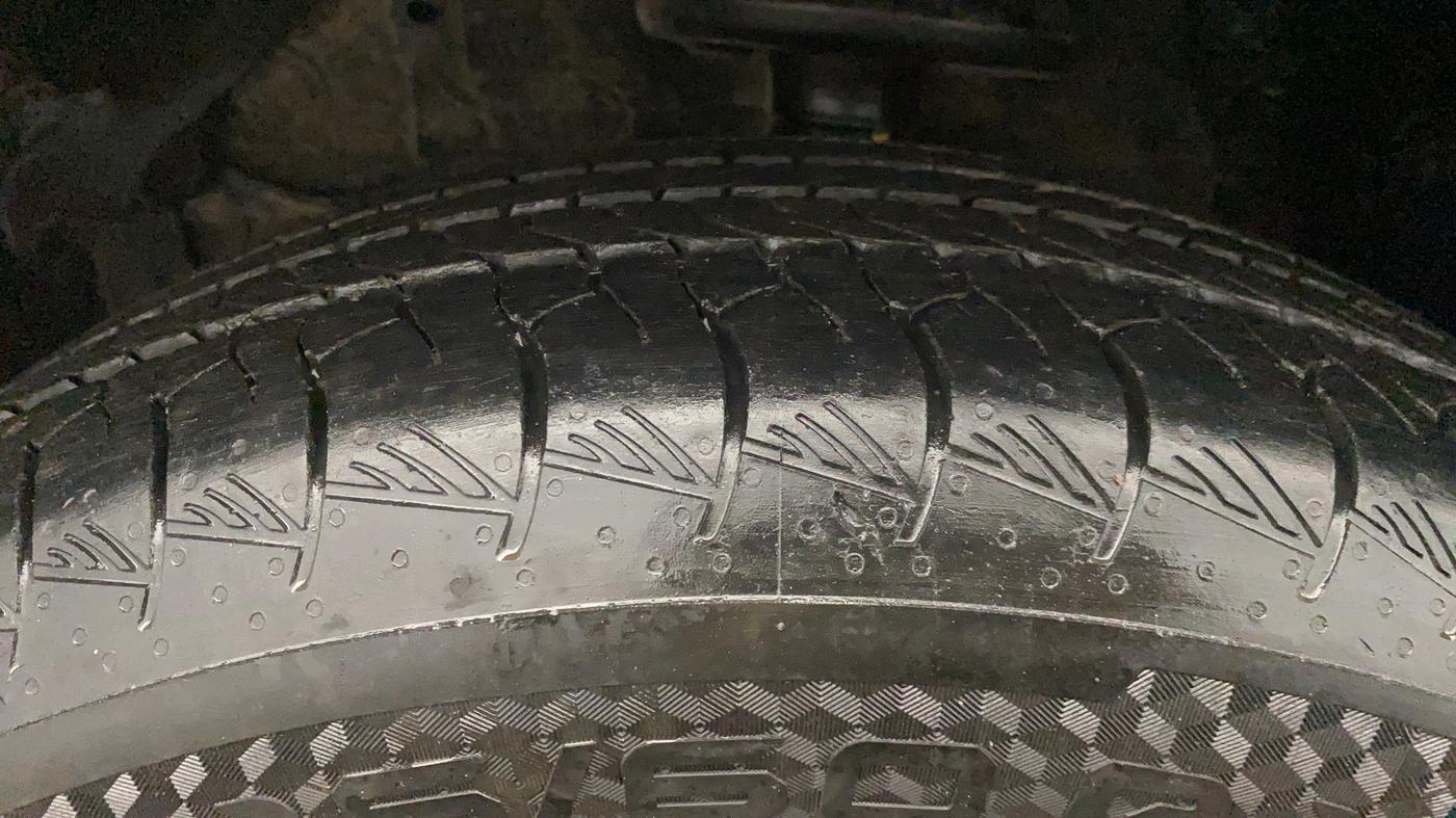 2023 Maruti Grand Vitara ALPHA SMART HYBRID, Petrol, Manual, 35,536 km, Left Front Tyre Tread