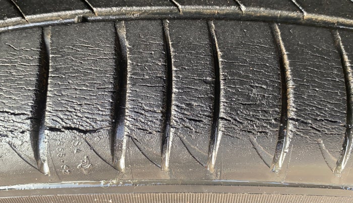 2014 Ford Ecosport TITANIUM 1.5L PETROL, Petrol, Manual, 92,254 km, Right Rear Tyre Tread