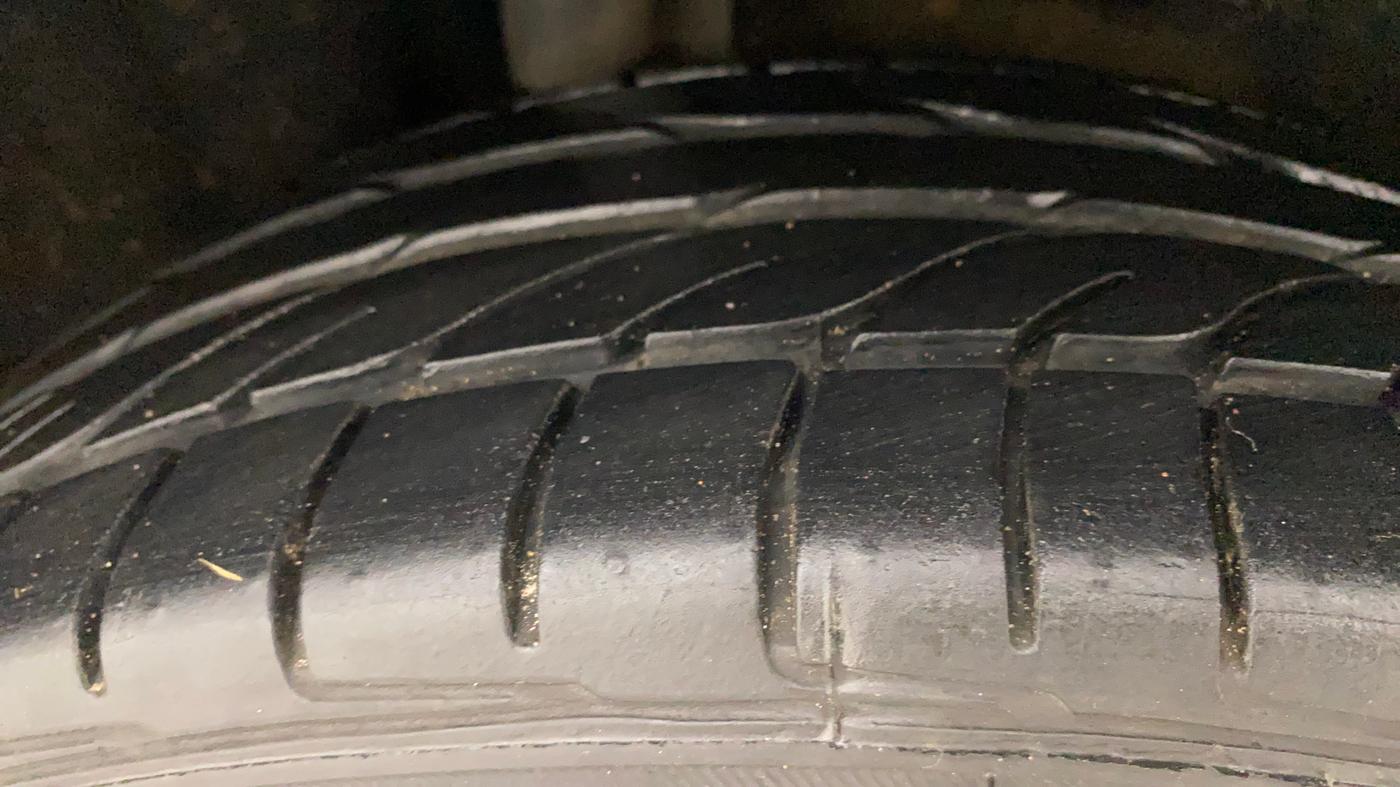 2018 Ford Ecosport TITANIUM 1.5L PETROL AT, Petrol, Automatic, 65,694 km, Right Rear Tyre Tread