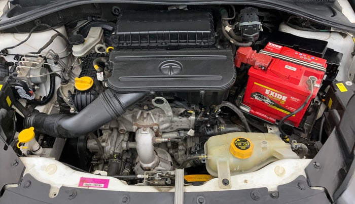 2022 Tata Tiago XT CNG, CNG, Manual, 27,376 km, Engine View
