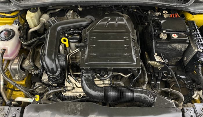 2022 Volkswagen VIRTUS HIGHLINE TSI 1.0 MT, Petrol, Manual, 31,468 km, Engine View