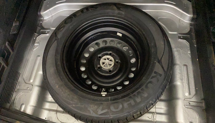 2016 Hyundai Creta SX PLUS 1.6 PETROL, Petrol, Manual, 55,716 km, Spare Tyre