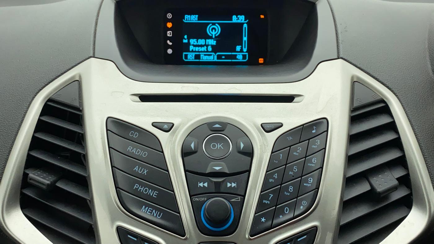 2015 Ford Ecosport TITANIUM 1.5L PETROL AT, Petrol, Automatic, 28,455 km, Infotainment System