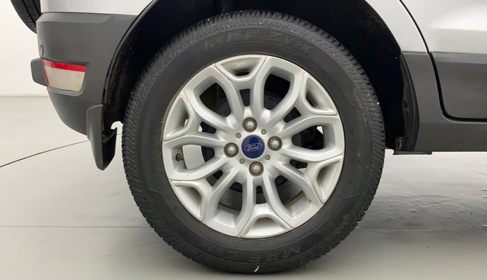 2015 Ford Ecosport TITANIUM 1.5L PETROL AT, Petrol, Automatic, 28,455 km, Right Rear Wheel