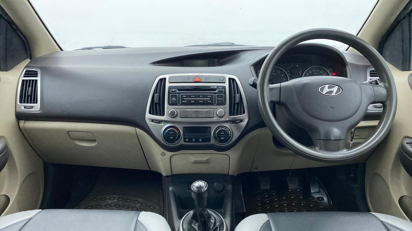 2012 Hyundai i20 MAGNA O 1.2, Petrol, Manual, 66,222 km, Dashboard