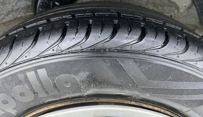 2012 Hyundai i20 MAGNA O 1.2, Petrol, Manual, 66,222 km, Left Rear Tyre Tread