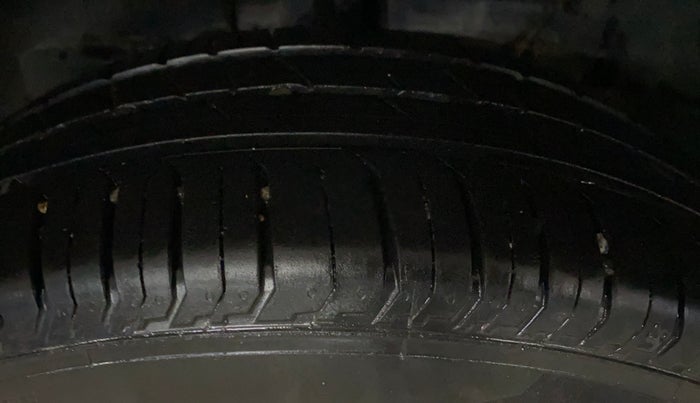 2022 Tata PUNCH PURE MT, Petrol, Manual, 22,591 km, Right Rear Tyre Tread