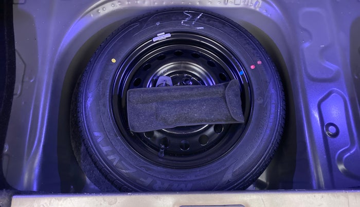 2019 Maruti New Wagon-R VXI (O) 1.0 AMT , Petrol, Automatic, 17,703 km, Spare Tyre