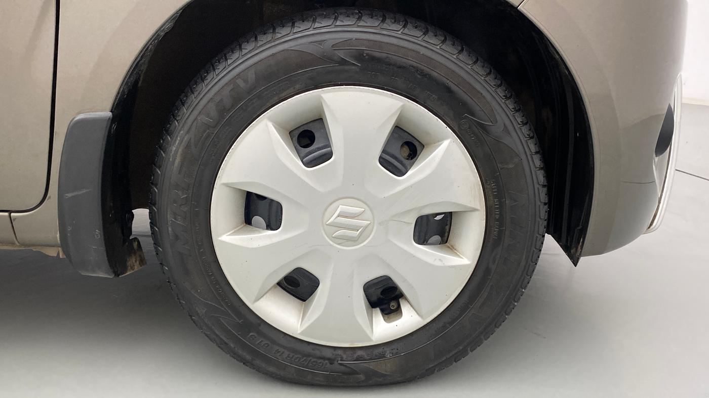 2019 Maruti New Wagon-R VXI (O) 1.0 AMT , Petrol, Automatic, 17,703 km, Right Front Wheel