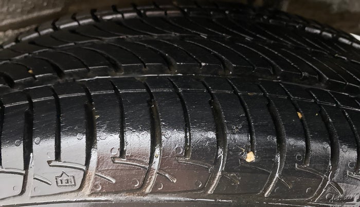 2019 Maruti New Wagon-R VXI (O) 1.0 AMT , Petrol, Automatic, 17,703 km, Left Rear Tyre Tread
