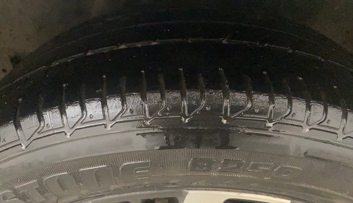 2019 Honda City 1.5L I-VTEC ZX CVT, Petrol, Automatic, 1,08,942 km, Left Rear Tyre Tread