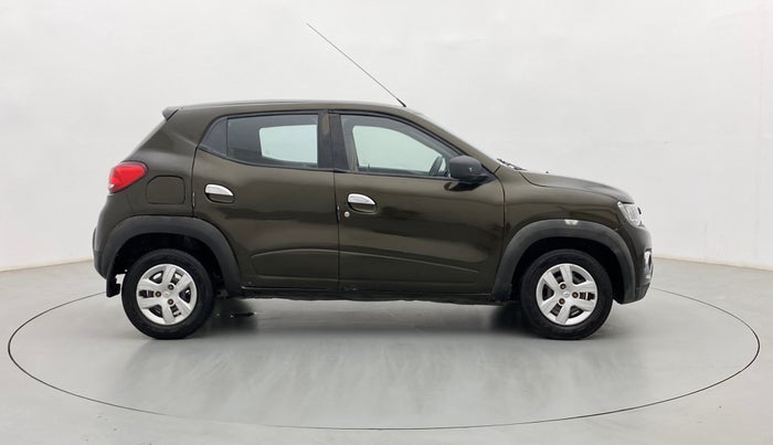 2016 Renault Kwid RXT 0.8, Petrol, Manual, 80,786 km, Right Side View