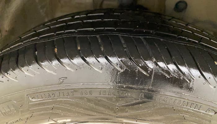 2019 Honda WR-V 1.2L I-VTEC S MT, Petrol, Manual, 74,041 km, Right Front Tyre Tread