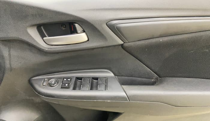 2019 Honda WR-V 1.2L I-VTEC S MT, Petrol, Manual, 74,041 km, Driver Side Door Panels Control