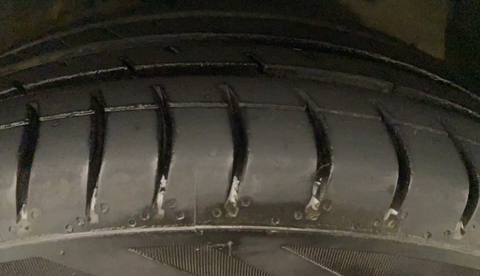 2017 Maruti Celerio ZXI AMT, Petrol, Automatic, 69,359 km, Left Front Tyre Tread
