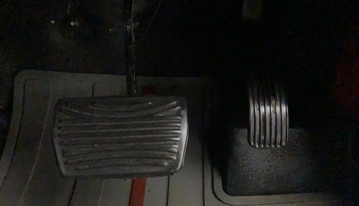 2021 Mahindra Thar LX  P 4WD AT CONVERTIBLE, Petrol, Automatic, 18,357 km, Pedals