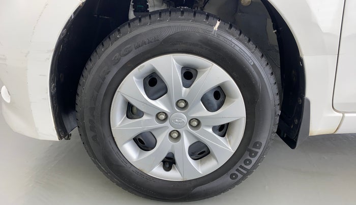 2016 Hyundai Elite i20 SPORTZ 1.2, Petrol, Manual, 9,009 km, Left Front Wheel