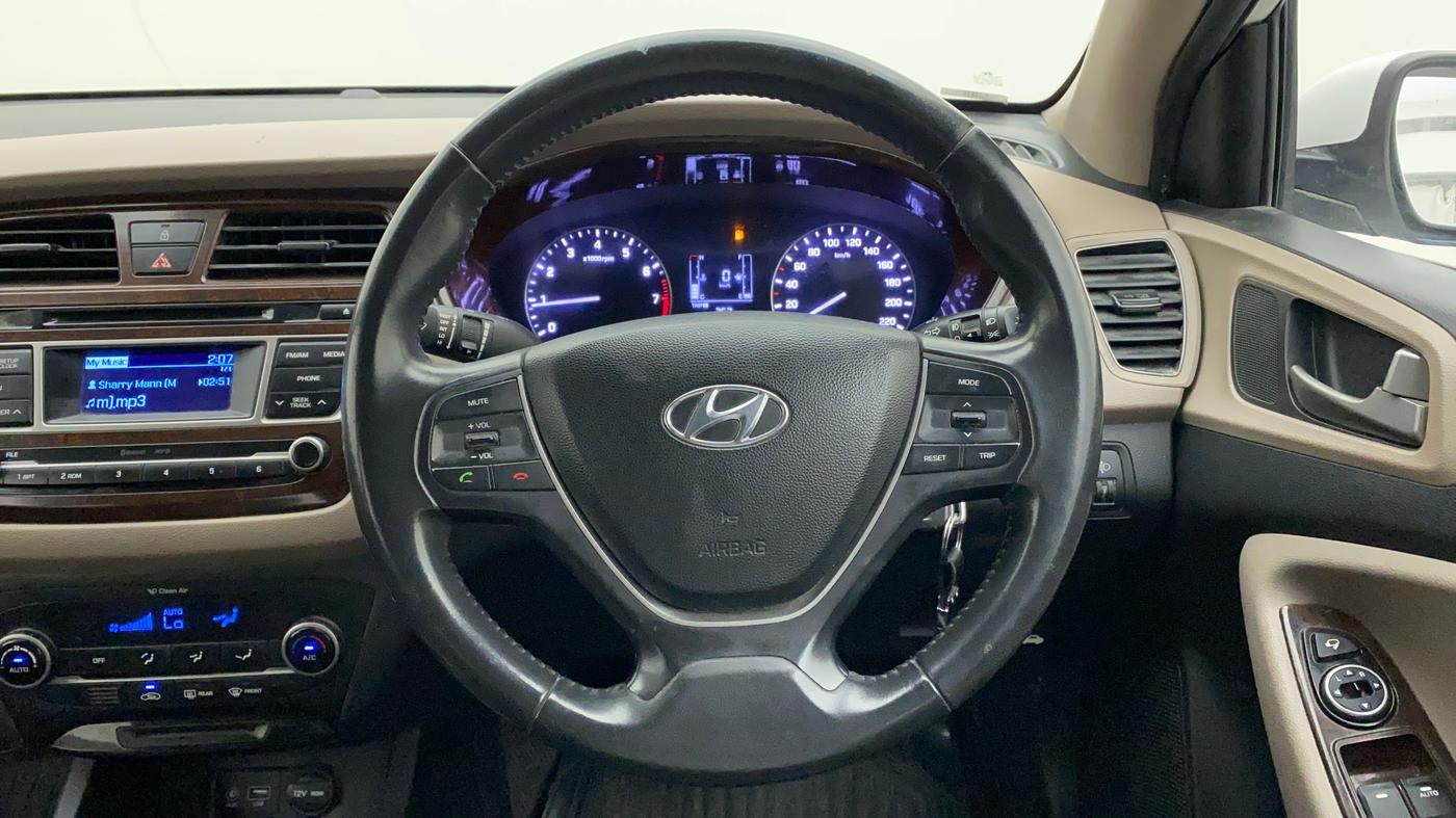 2015 Hyundai Elite i20 SPORTZ 1.2, Petrol, Manual, 36,594 km, Steering Wheel Close Up