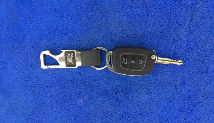 2015 Hyundai Elite i20 SPORTZ 1.2, Petrol, Manual, 40,060 km, Key Close Up