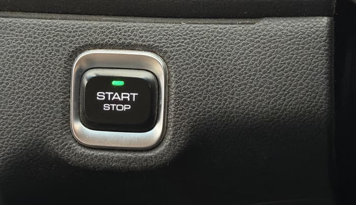 2023 MG HECTOR SHARP PRO 1.5 PETROL TURBO CVT PETROL, Petrol, Automatic, 34,830 km, Keyless Start/ Stop Button