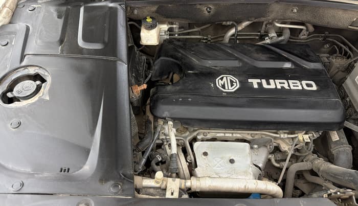 2023 MG HECTOR SHARP PRO 1.5 PETROL TURBO CVT PETROL, Petrol, Automatic, 34,830 km, Engine View - Right