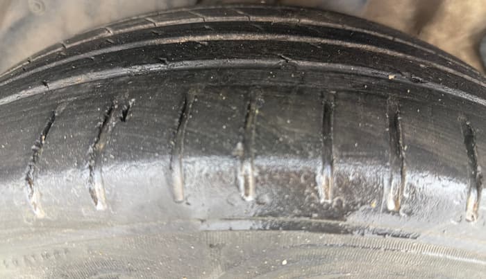 2023 MG HECTOR SHARP PRO 1.5 PETROL TURBO CVT PETROL, Petrol, Automatic, 34,830 km, Left Front Tyre Tread