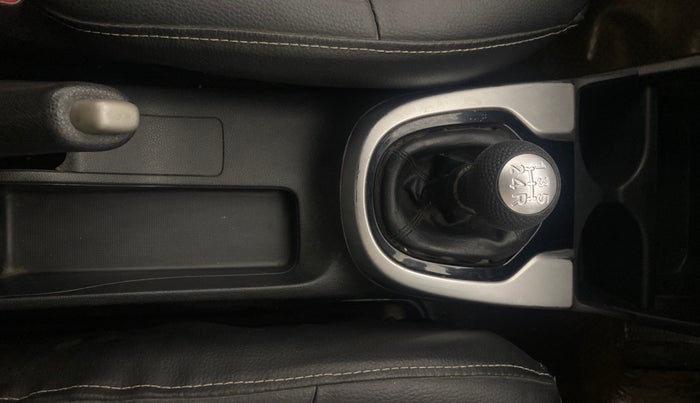 2015 Honda Jazz 1.5L I-DTEC VX, Diesel, Manual, 71,378 km, Gear Lever