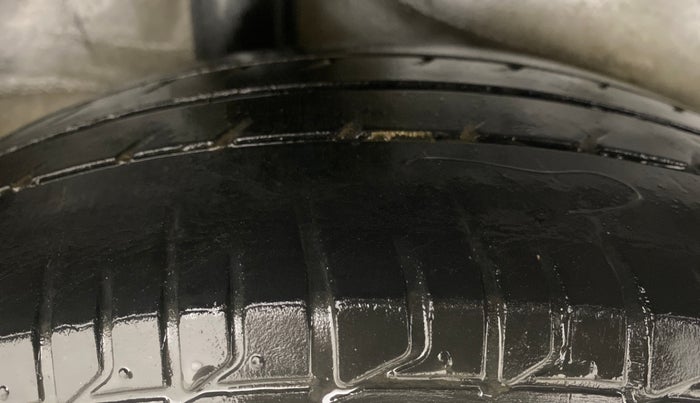 2015 Honda Jazz 1.5L I-DTEC VX, Diesel, Manual, 71,378 km, Right Rear Tyre Tread