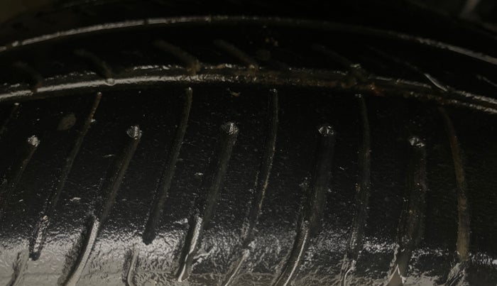 2015 Honda Jazz 1.5L I-DTEC VX, Diesel, Manual, 71,378 km, Right Front Tyre Tread