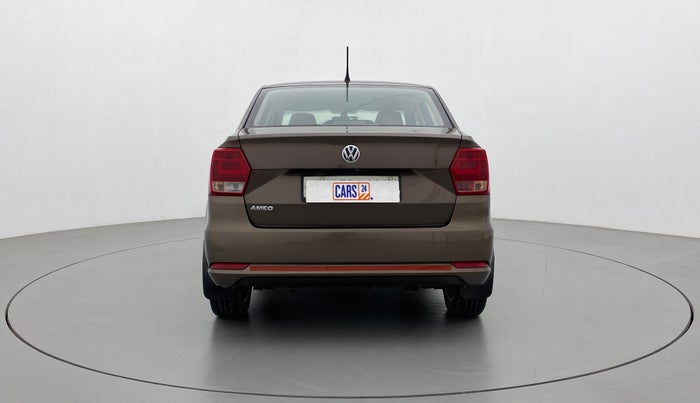 2016 Volkswagen Ameo HIGHLINE 1.2, Petrol, Manual, 56,952 km, Back/Rear