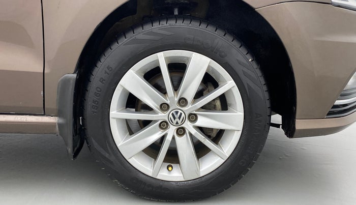 2016 Volkswagen Ameo HIGHLINE 1.2, Petrol, Manual, 56,952 km, Right Front Wheel