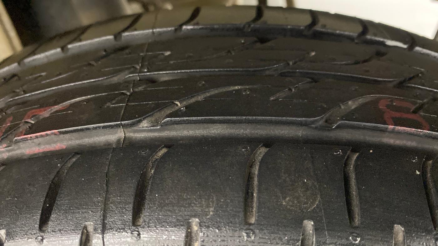2014 Maruti Alto K10 VXI P, Petrol, Manual, 39,097 km, Left Rear Tyre Tread