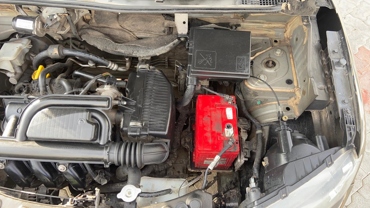 2019 Renault Kwid RXT 1.0 (O), Petrol, Manual, 81,394 km, Engine View - Right