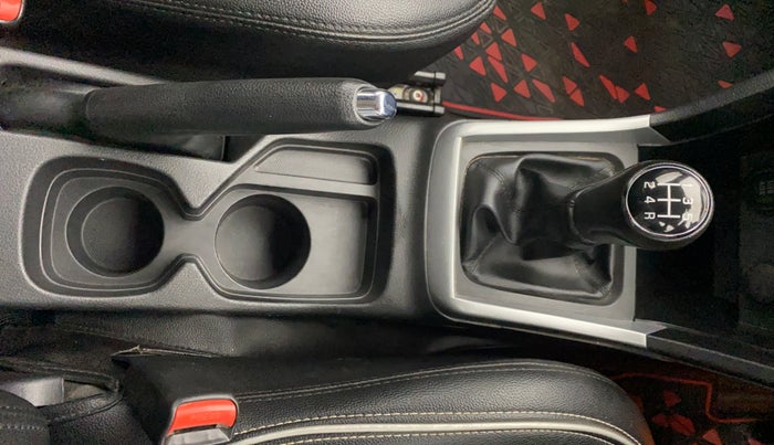 2020 Maruti Vitara Brezza ZXI PLUS, Petrol, Manual, 38,208 km, Gear Lever