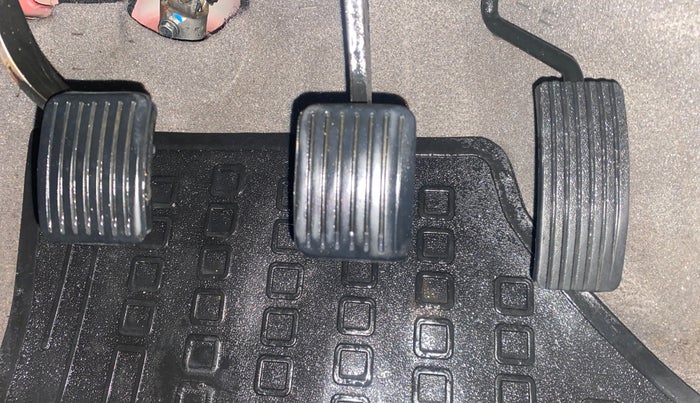 2013 Hyundai i10 MAGNA 1.2, Petrol, Manual, 71,405 km, Pedals