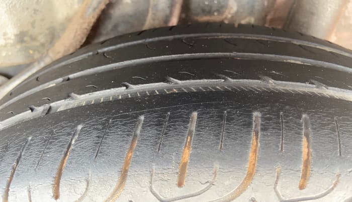 2016 Honda Brio S MT, Petrol, Manual, 71,929 km, Left Rear Tyre Tread