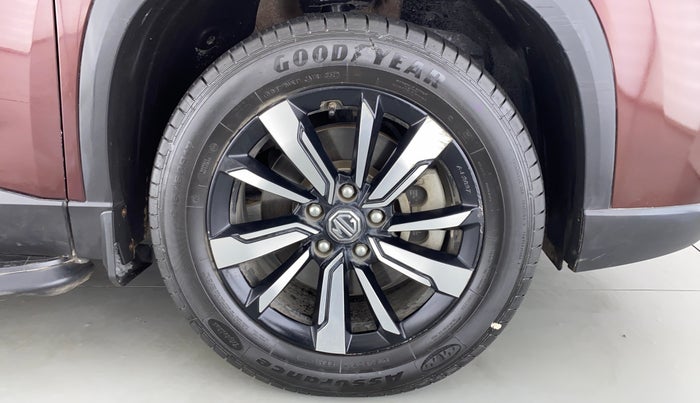 2020 MG HECTOR PLUS SHARP DCT, Petrol, Automatic, 34,287 km, Right Front Wheel
